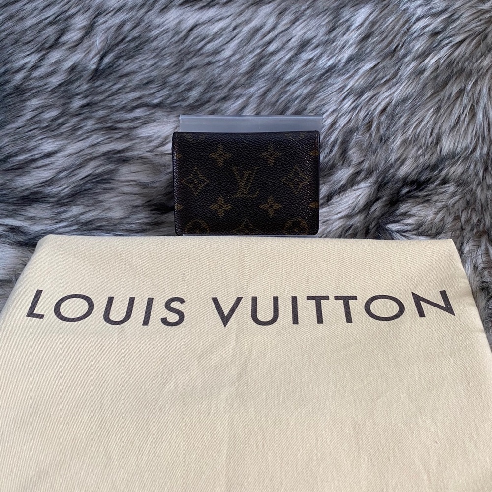 LV card case
